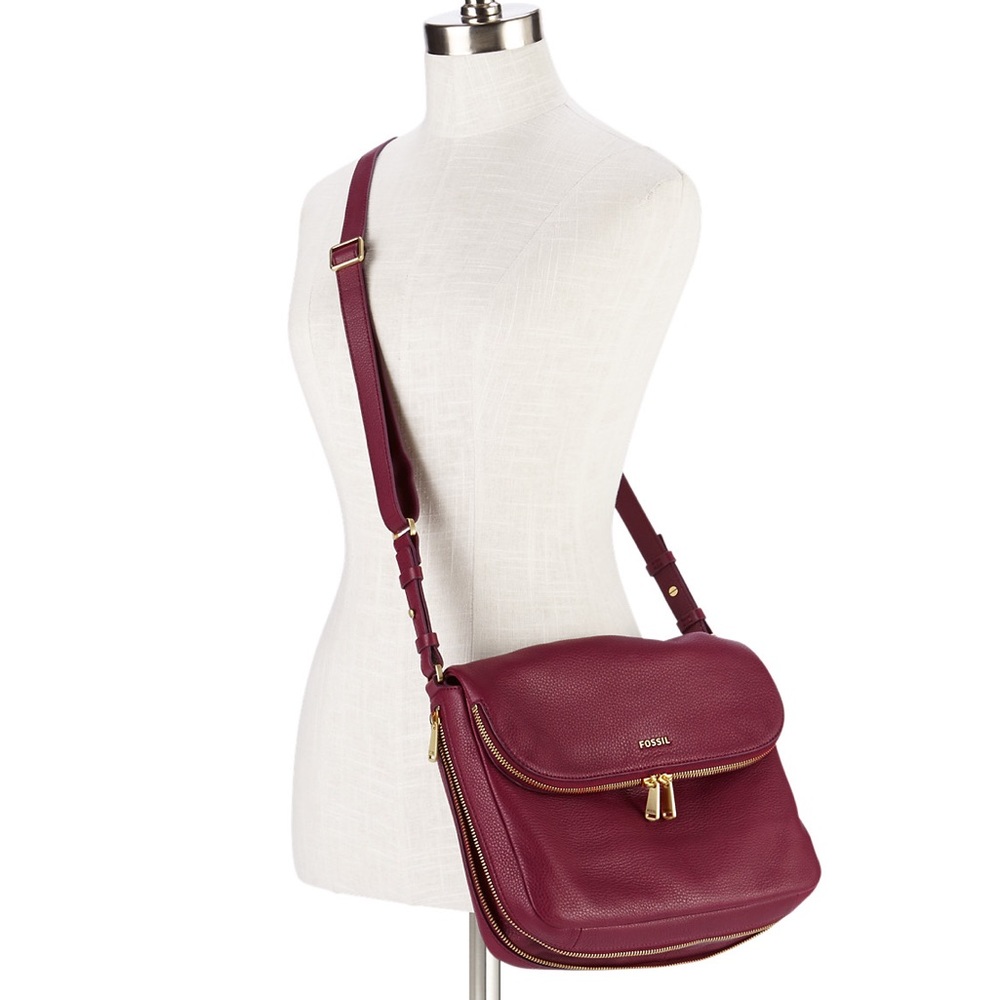 Like New Large Fossil Preston Flap